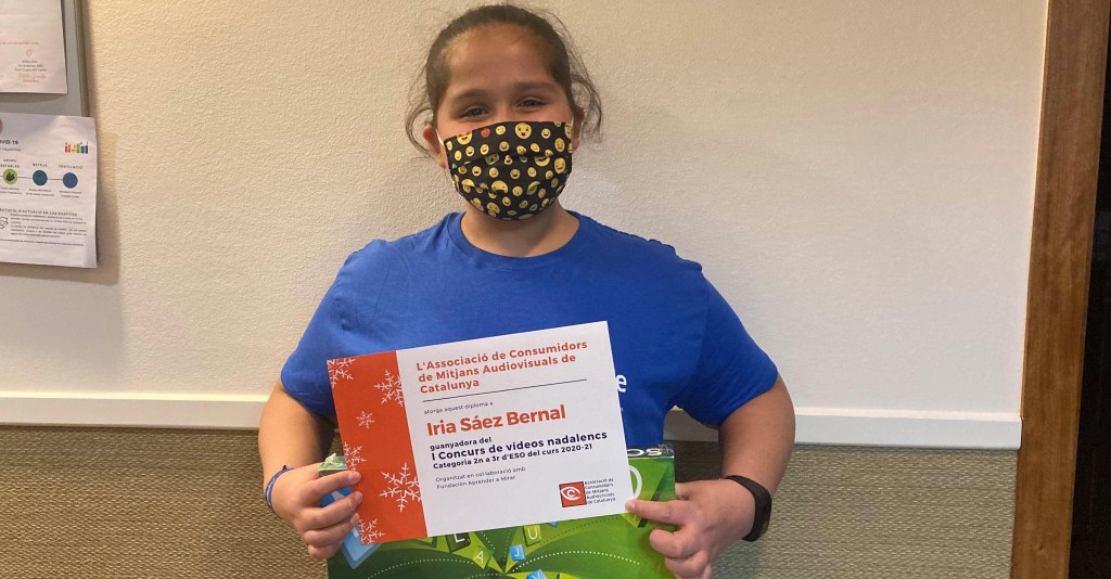 Iria ganadora concurso videos navidad Fundación Aprender a Mirar