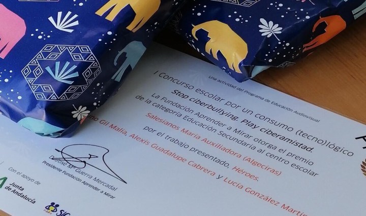 Concurso escolar por un consumo (tecno)lógico